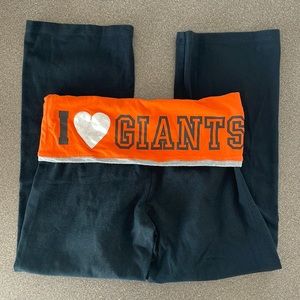 SF Giants Crop Pants by PINK, XS